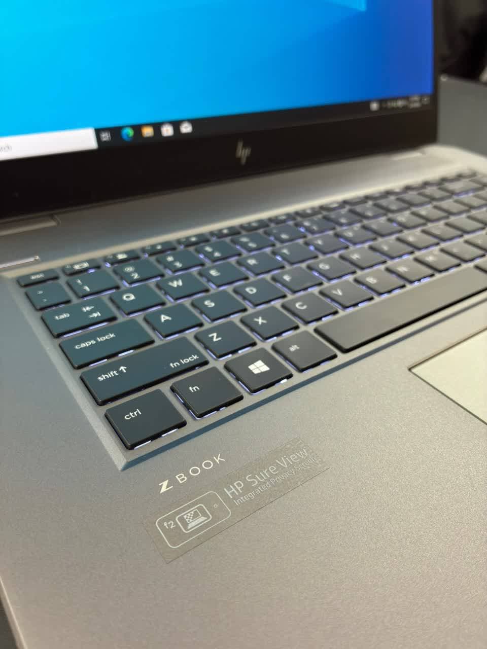 لپ‌ تاپ استوک HP Zbook Studio G5 /نسل8/رم16/حافظه256 - دنیای لپتاپ استوک آرکام — تصویر ۳