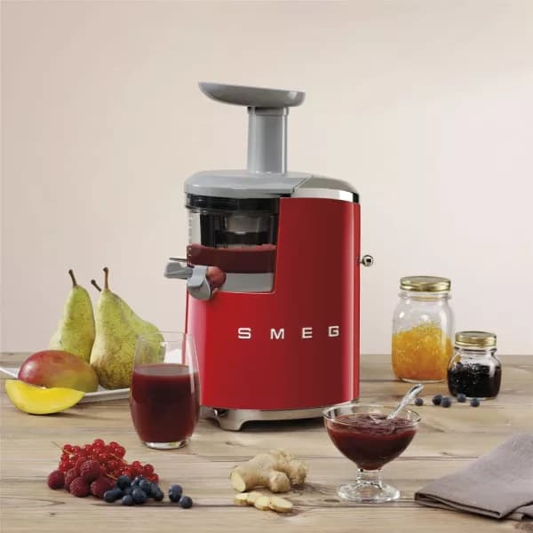 عصاره گیر و آبمیوه گیری اسمگ قرمز مدل Smeg SJF01RD — تصویر ۸
