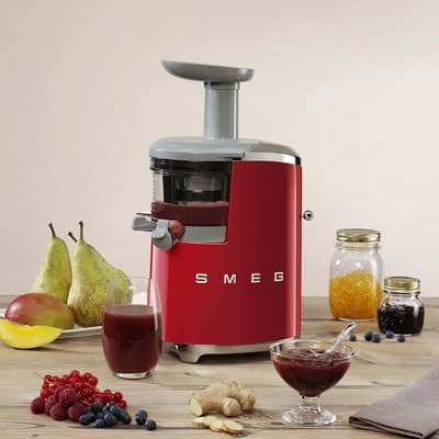 عصاره گیر و آبمیوه گیری اسمگ قرمز مدل Smeg SJF01RD — تصویر ۵