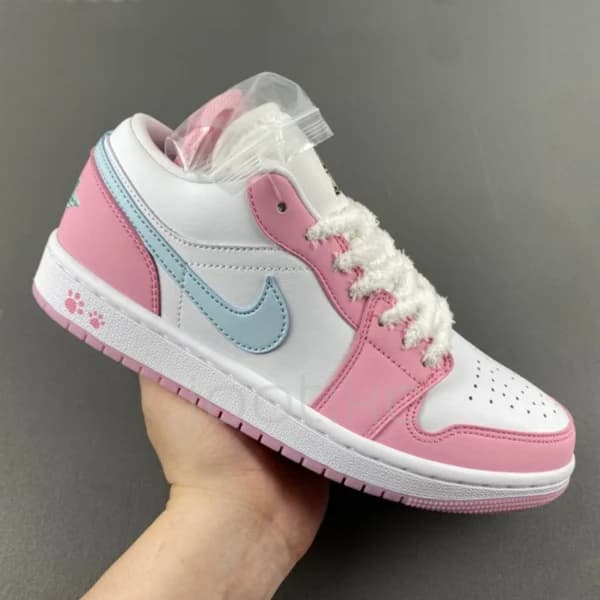 جردن وان لو پنجه صورتی Jordan 1 Low SE Paw Print Pink Foam
