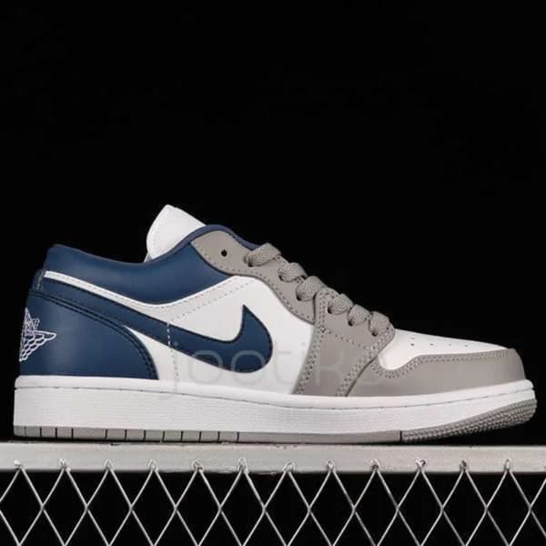 جردن وان لو سفید خاکستری سرمه‌ای Jordan 1 Low Stealth French Blue DC0774-042 — تصویر ۶