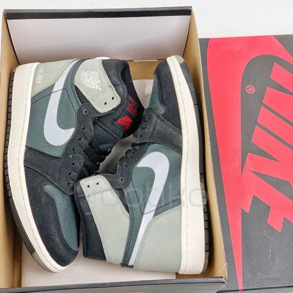 جردن وان گورتکس Jordan 1 Retro High Element Gore-Tex Black Particle Grey — تصویر ۴