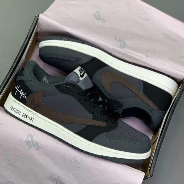 جردن وان لو یوتوپیا تراویس اسکات Travis Scott x Air Jordan 1 Low Utopia — تصویر ۳