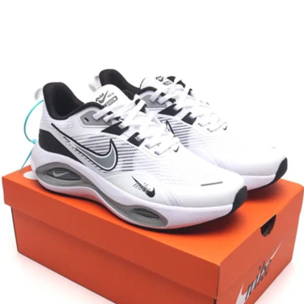کفش نایک ایر زوم وین فلو سفید Nike Air Zoom Winflo V2 — تصویر ۳