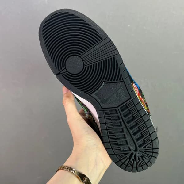 نایک اس بی دانک پرو نک فیس Nike SB Dunk Low Pro QS Neckface — تصویر ۵