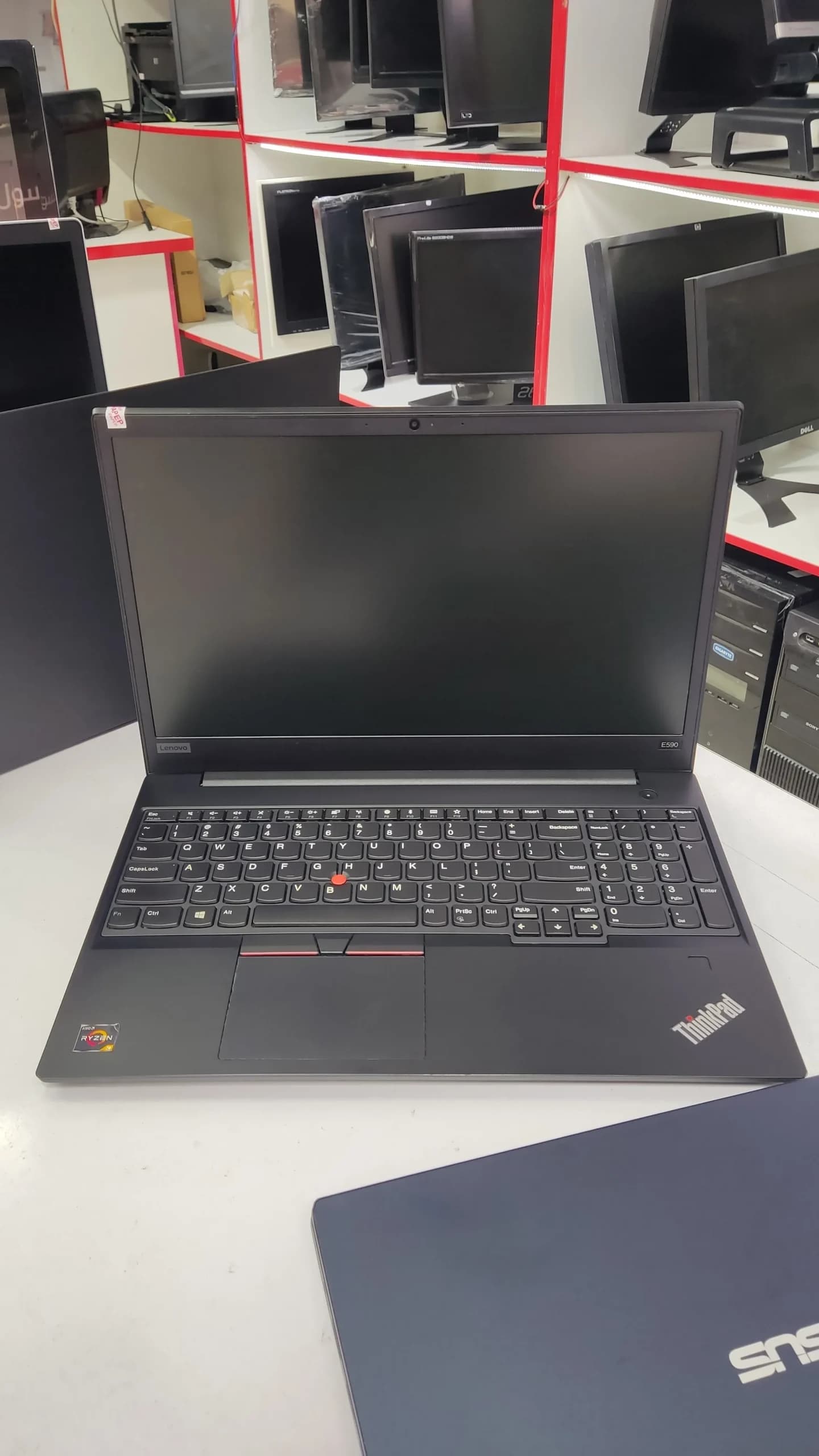 لپ‌تاپ رایزن3 Lenovo ThinkPad 595 — تصویر ۲