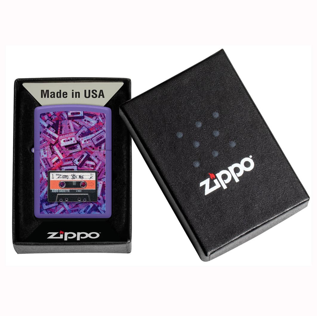 فندک زیپو اصل کد 48521 – Original Zippo 80s Cassette Tape Design — تصویر ۶