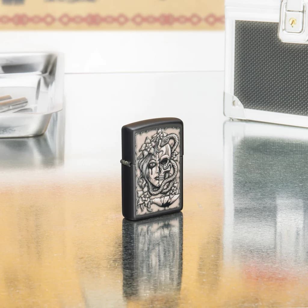 فندک زیو اصل کد 48616 – Original Zippo Gory Tattoo Design — تصویر ۵