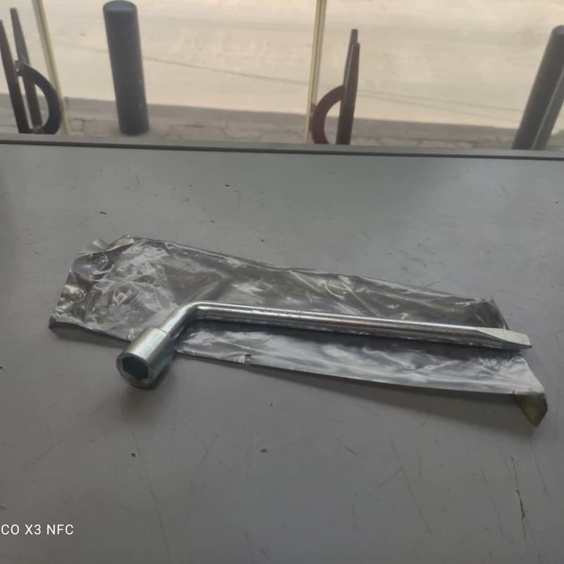 آچار چرخ ال90 و ساندرو برند تیوان قطعه