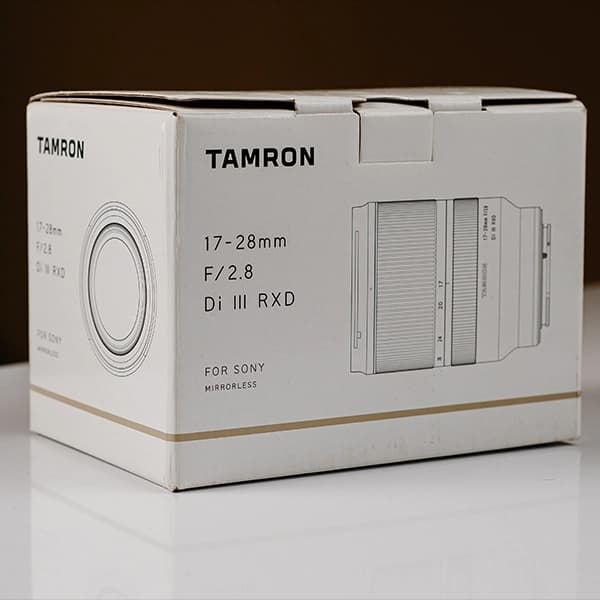 لنز دوربین تامرون مدل Tamron 17-28mm f/2.8 Di III RXD (کارکرده) — تصویر ۴