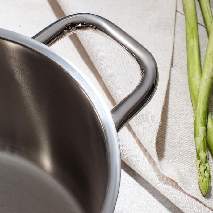 سرویس قابلمه و تابه استیل 8 پارچه مادام کوکو مدل Nova Cookware Set - OFF — تصویر ۹