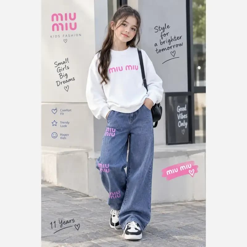 ست بلوز و شلوار لی دخترانه بچگانه طرح Miu Miu پاییزه دورس لاکرا سایز 45 تا 70 — تصویر ۸