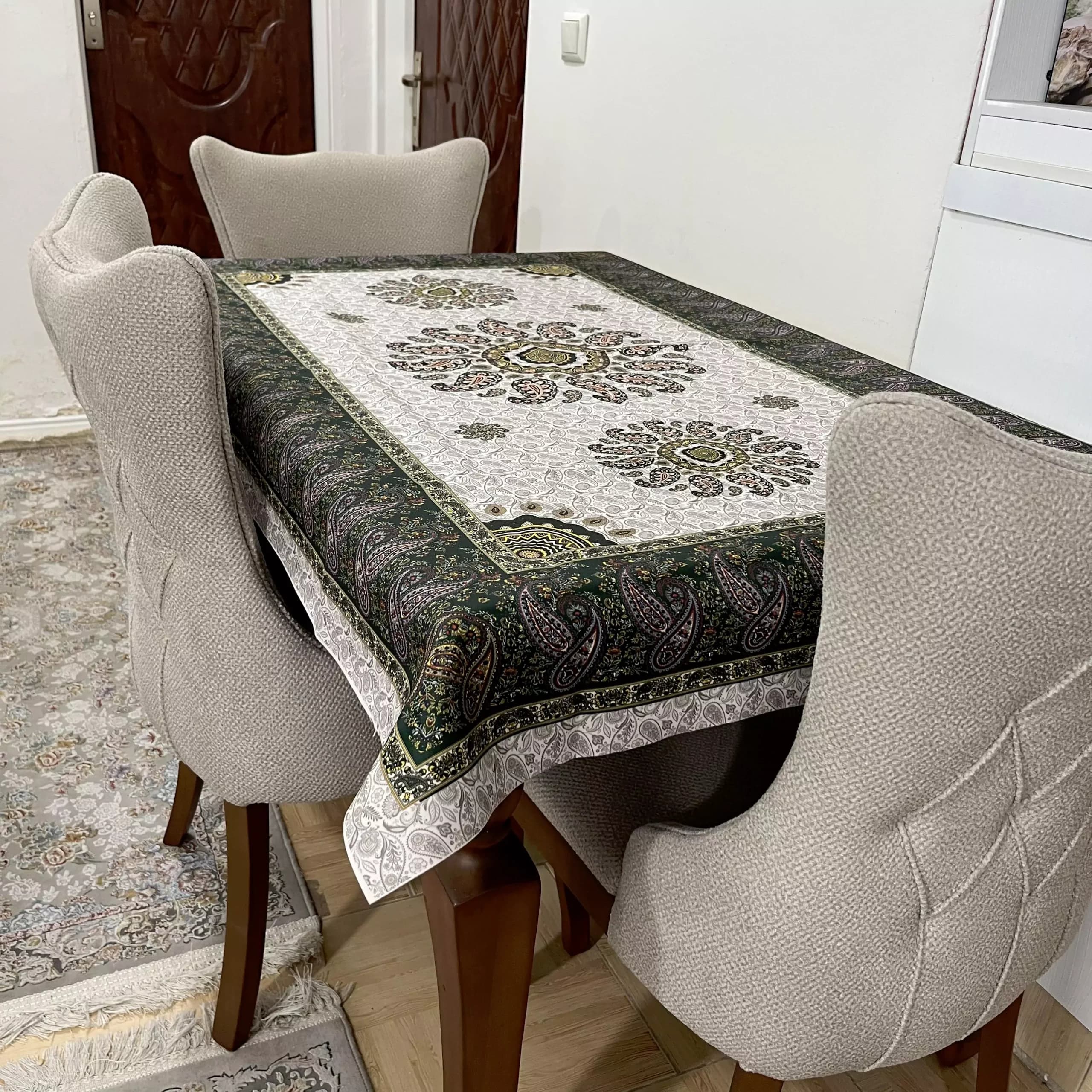 رومیزی مستطیل سنتی