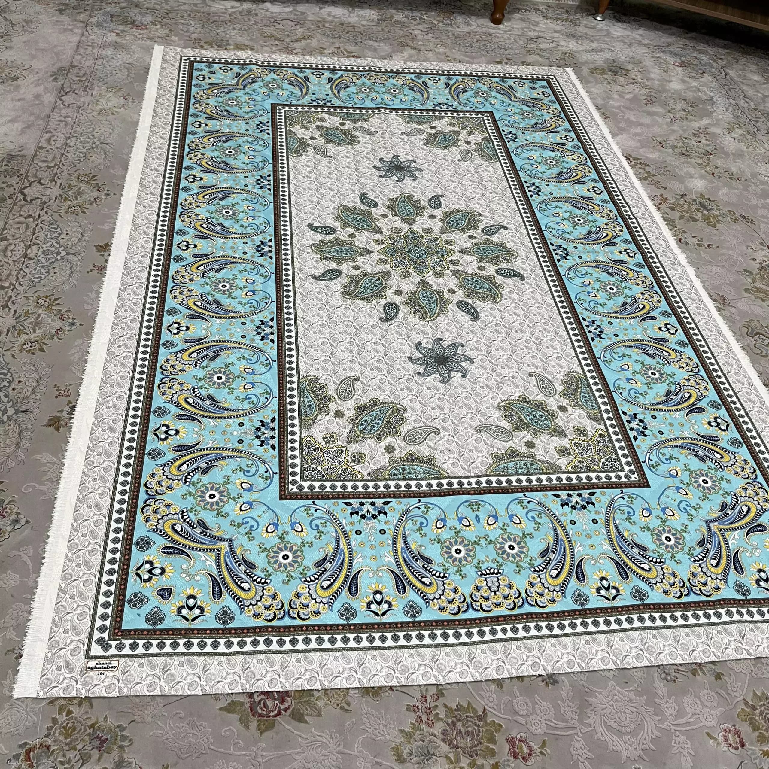 رومیزی مستطیل ترمه — تصویر ۴