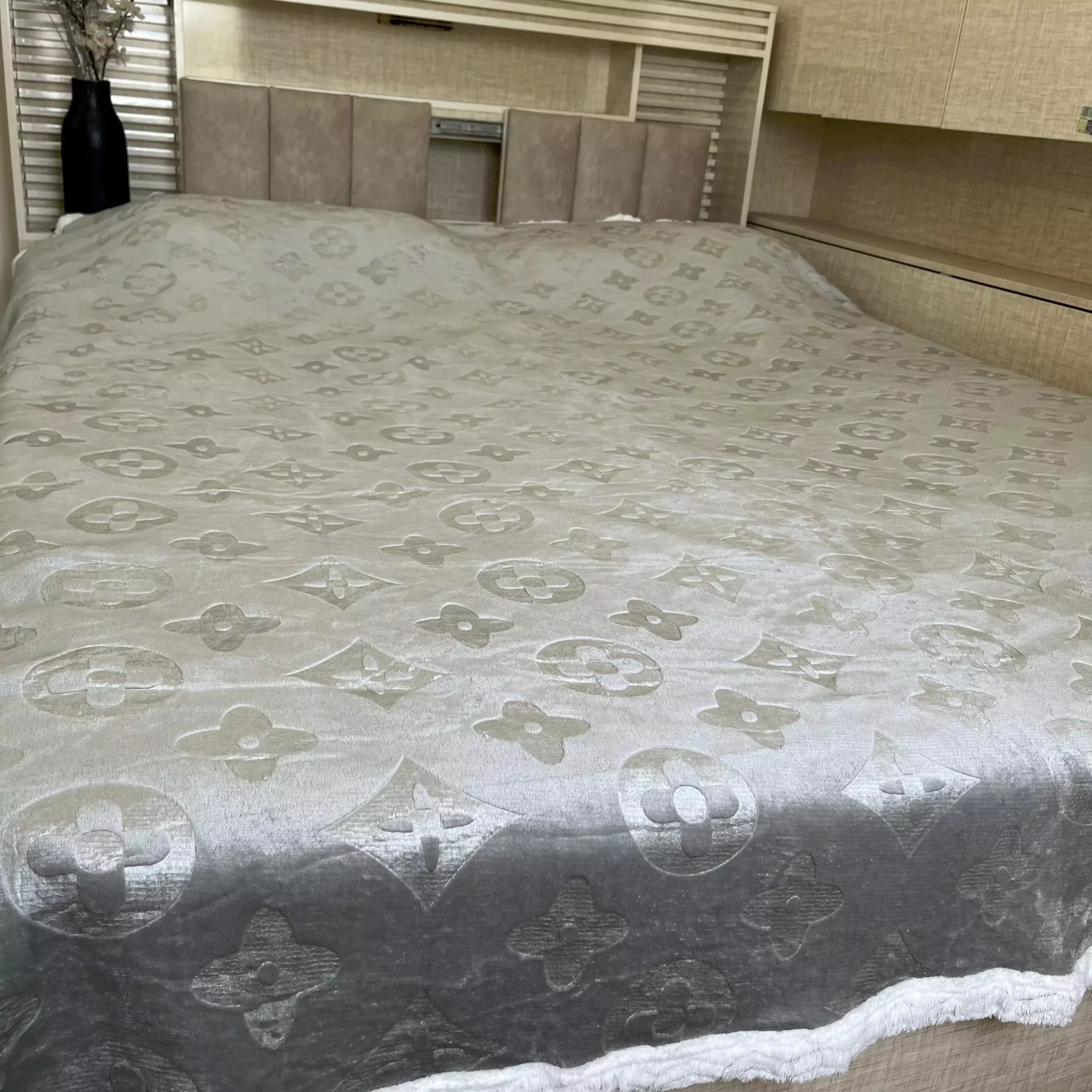 پتو ببعی دونفره گلدار — تصویر ۲