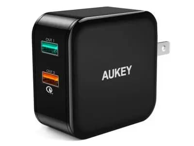 شارژر دیواری آکی Aukey PA-T10 Wall Charger کدk24101