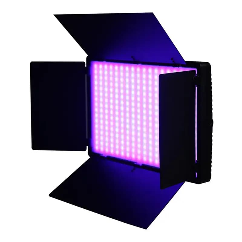 نور LED RGB گلدنپاور مدل 600 PLUS