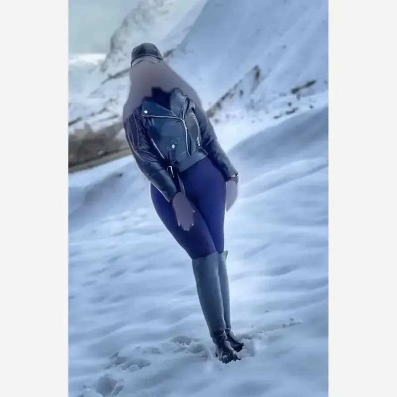 کت چرم زنانه جنس چرم درجه یک سایز فری مناسب 36 تا 42 قد 60 — تصویر ۳