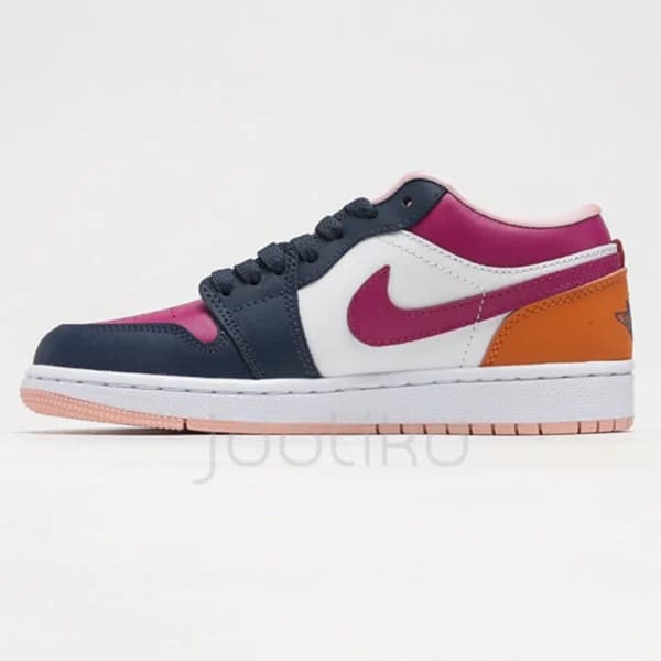 جردن وان پرپل مجنتا Jordan 1 Low Purple Magenta — تصویر ۵