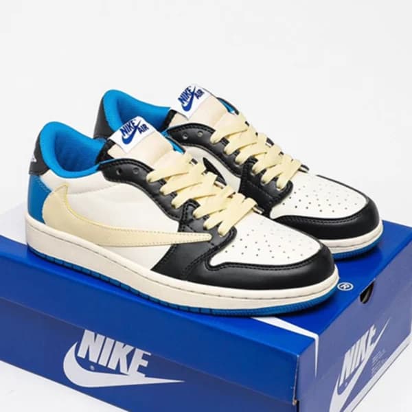 نایک ایر جردن وان Air Jordan 1 Low Travis Scott x Fragment — تصویر ۶