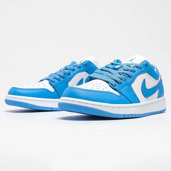جردن وان یو ان سی Jordan 1 Low UNC — تصویر ۴