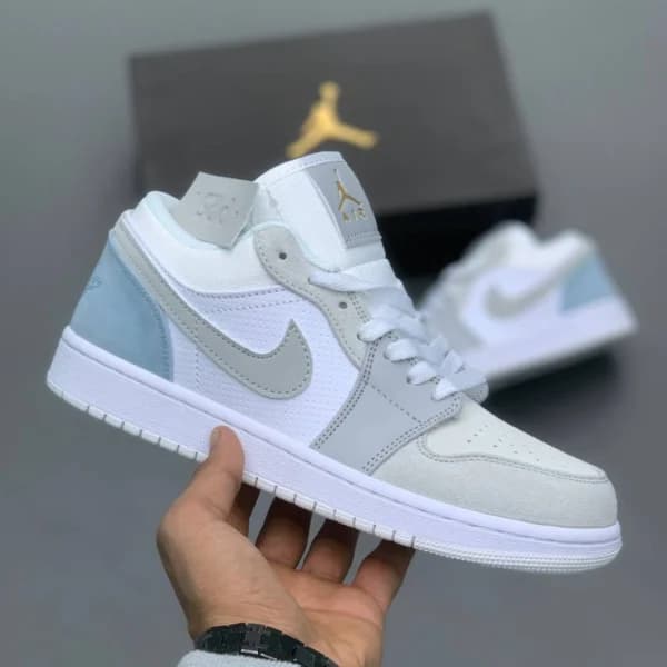 جردن وان پاریس Jordan 1 Low Paris