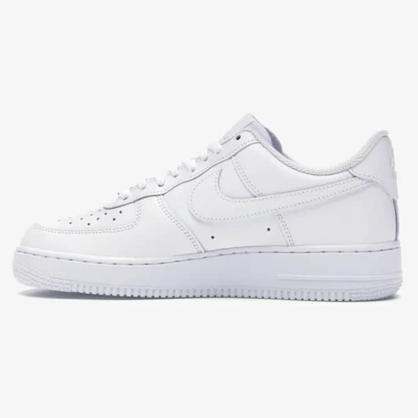 نایک ایرفورس وان سفید Nike Air Force 1 ’07 — تصویر ۳