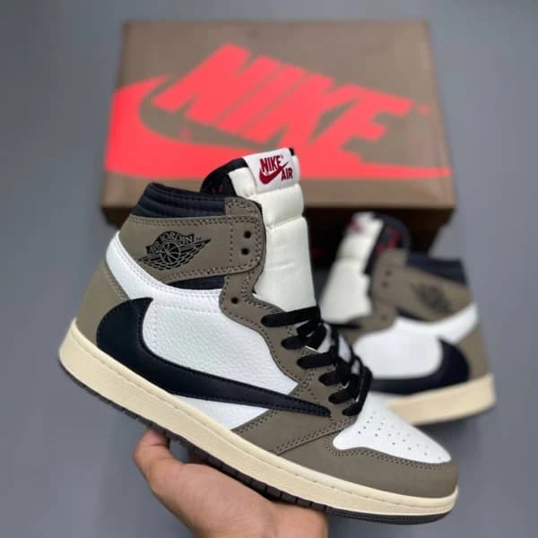 نایک ایر جردن وان تراویس اسکات Jordan 1 Retro High Travis Scott — تصویر ۴