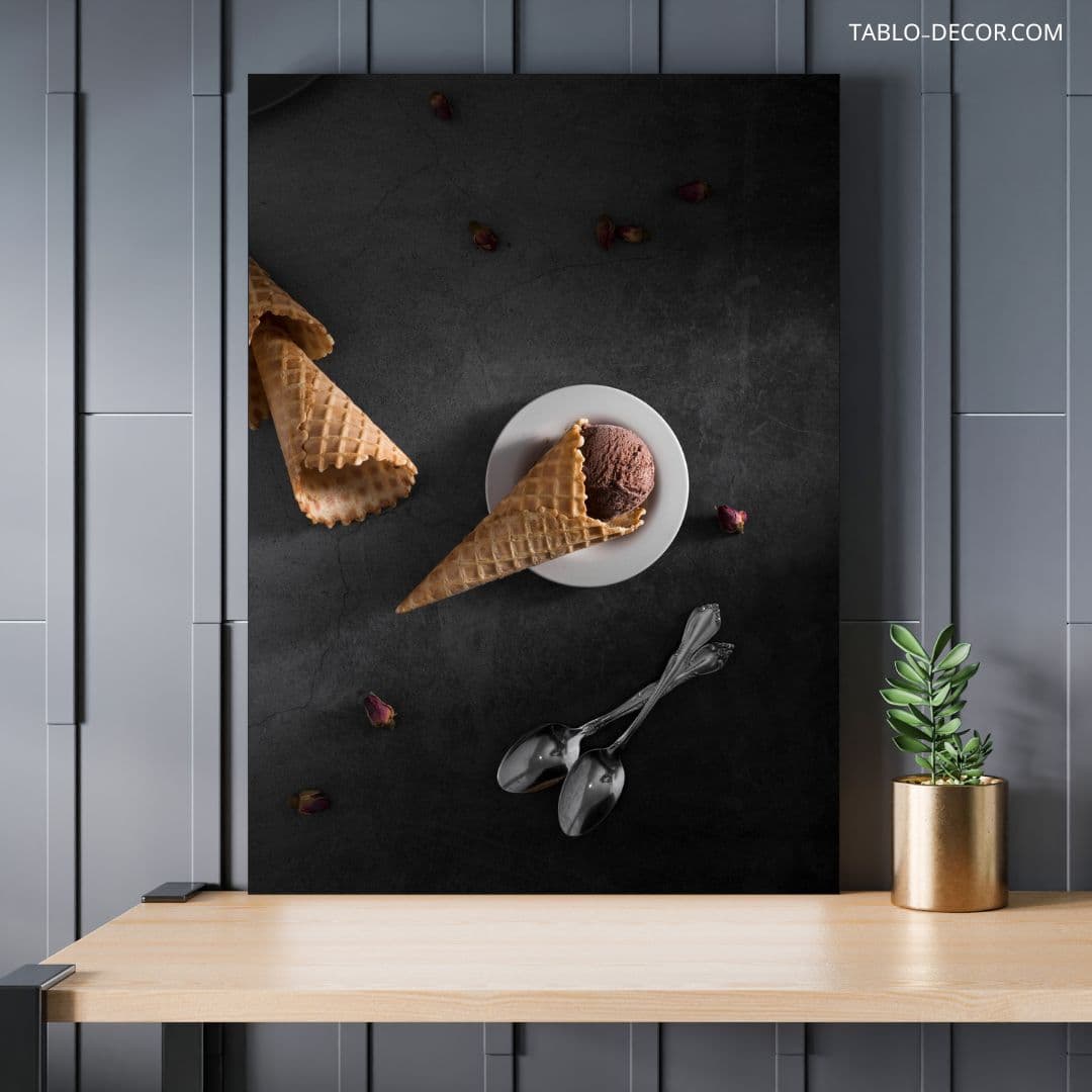 تابلو بستنی قیفی Funnel ice cream