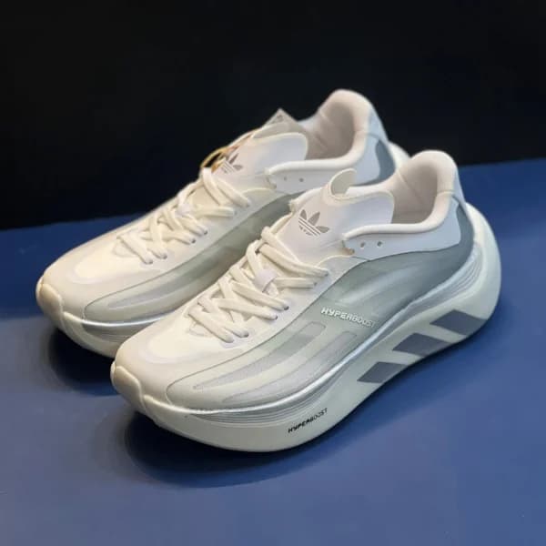 آدیداس هایپر بوست یوفوریا ال تی سفید نقره‌ای متالیک adidas Hyper Boost Euphoria LT — تصویر ۳