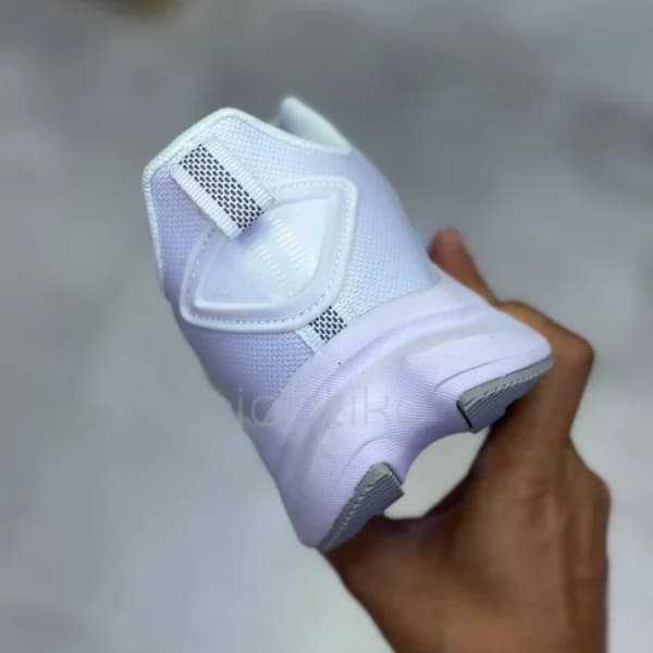 آدیداس ووی بونس سفید adidas Voeuy Bounce White — تصویر ۴