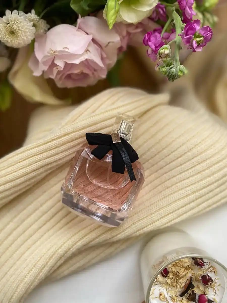 عطر مون پاریس ایو سن لورن | Yves Saint Laurent Mon Paris — تصویر ۳