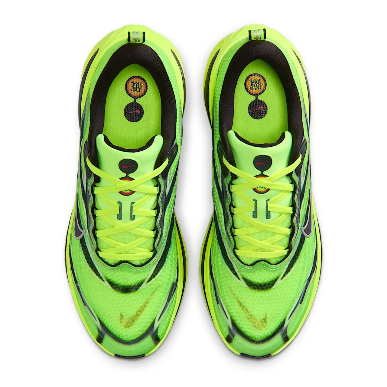 Nike Vomero Plus SE — تصویر ۴