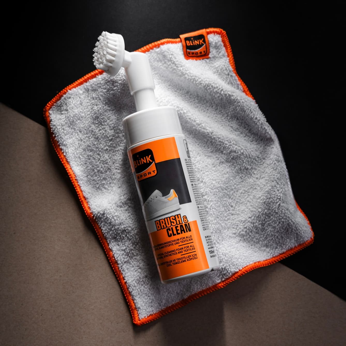 فوم شستشو بلینک مدل Blink Sport Brush & Clean — تصویر ۲