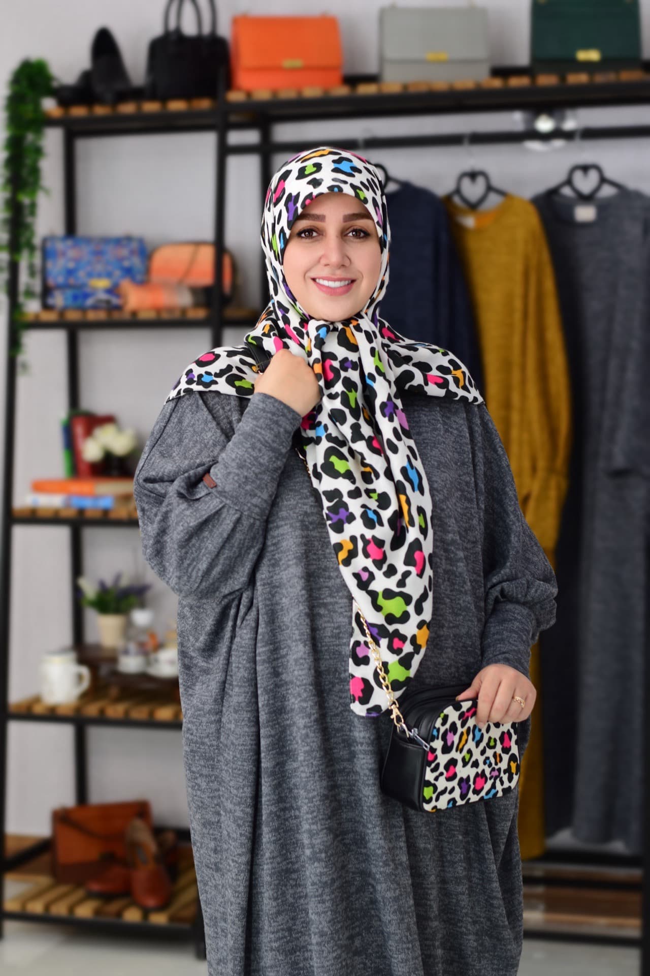 عبا پاییزه افرا — تصویر ۵