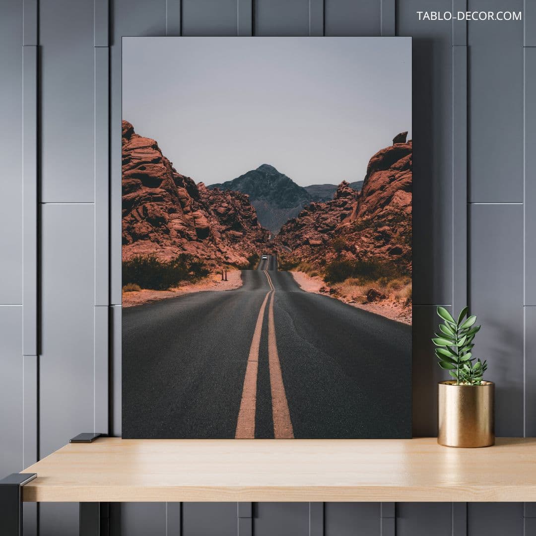 تابلو جاده طولانی long road
