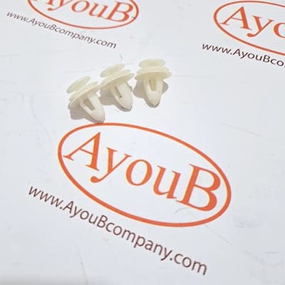 خار رو دربی ون نارون (خار جلو پنجره سفید)