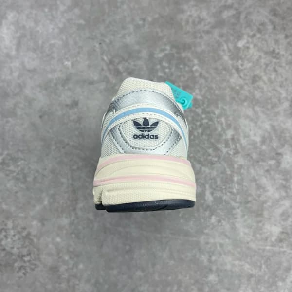 آدیداس آستیر adidas Astir — تصویر ۴