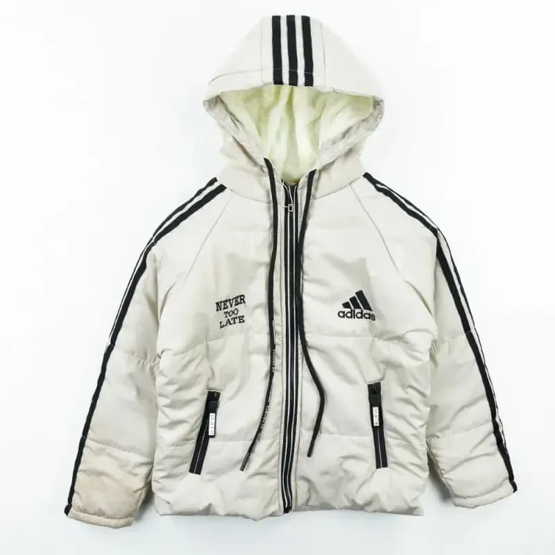 کاپشن پسرانه ADIDAS رنگ استخوانی شمعی پاییزه و زمستانه — تصویر ۲
