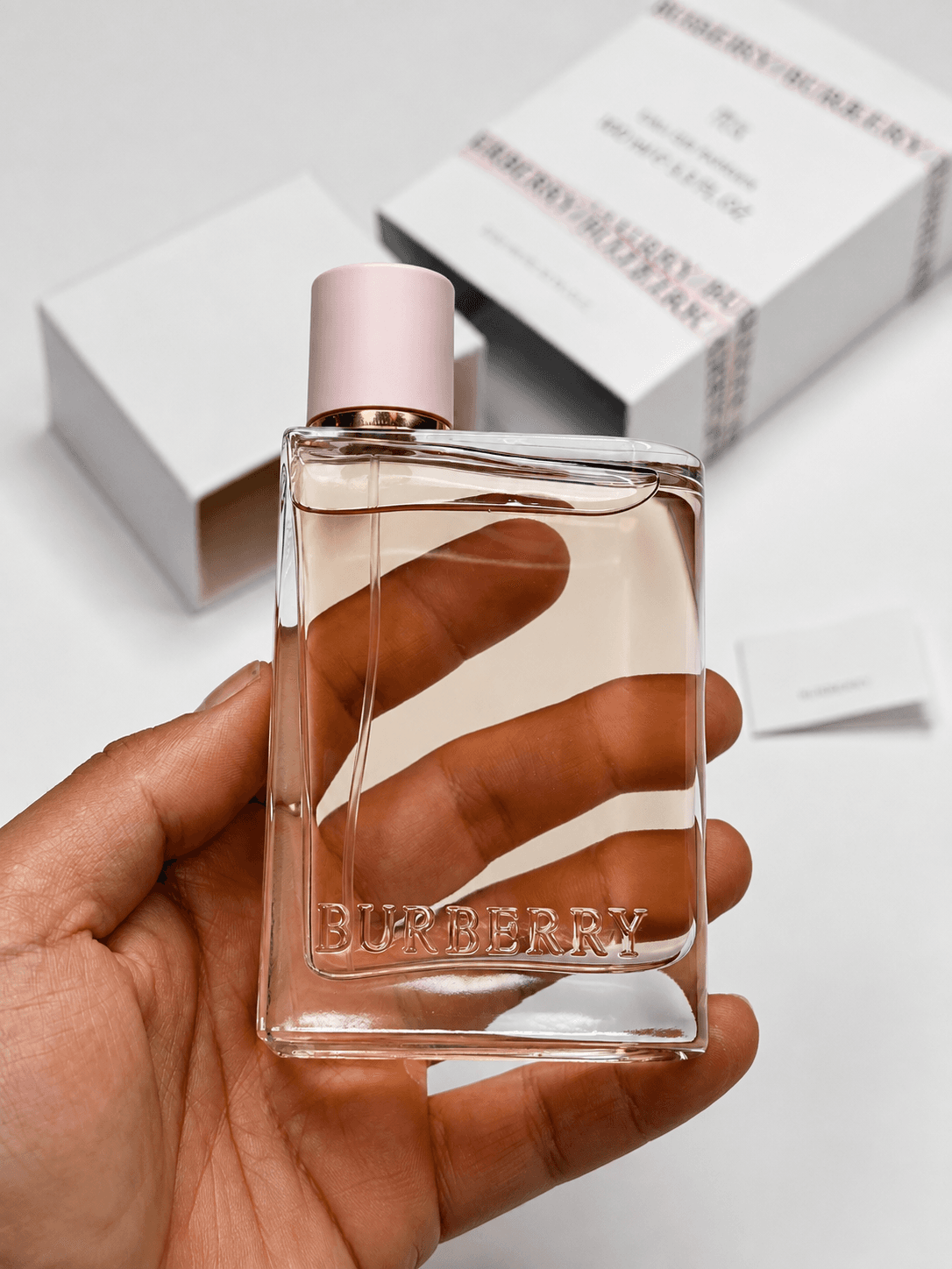 عطر باربری هیر | Burberry Her — تصویر ۳