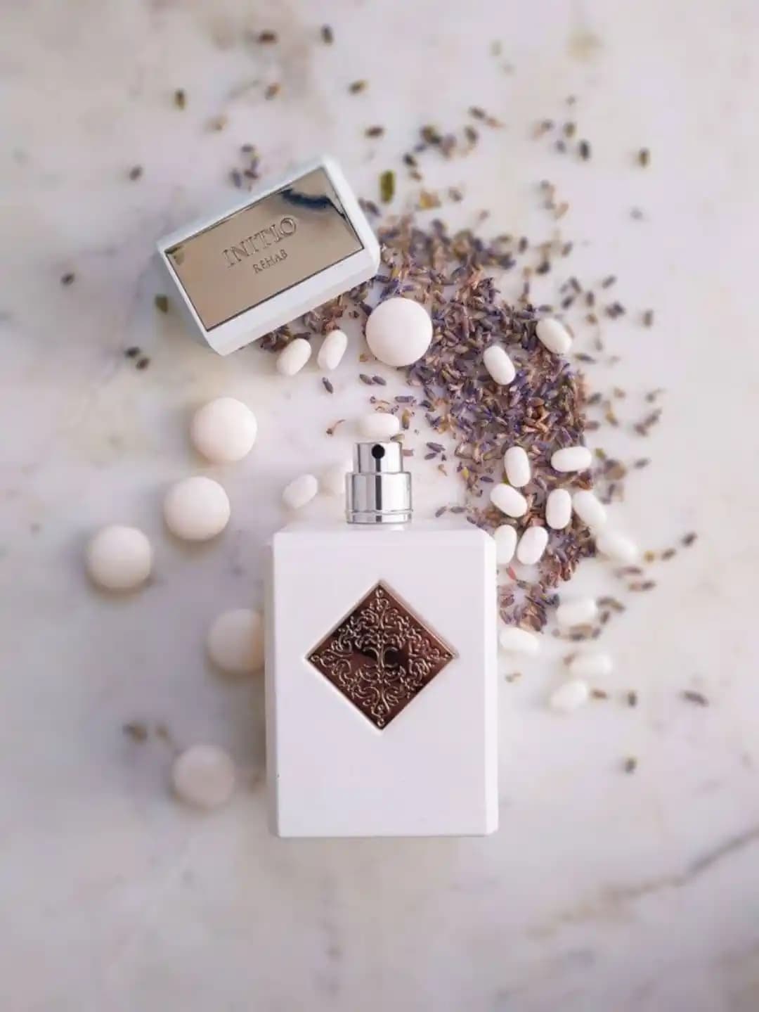 عطر انیشیو پاراگون | Initio Paragon — تصویر ۸