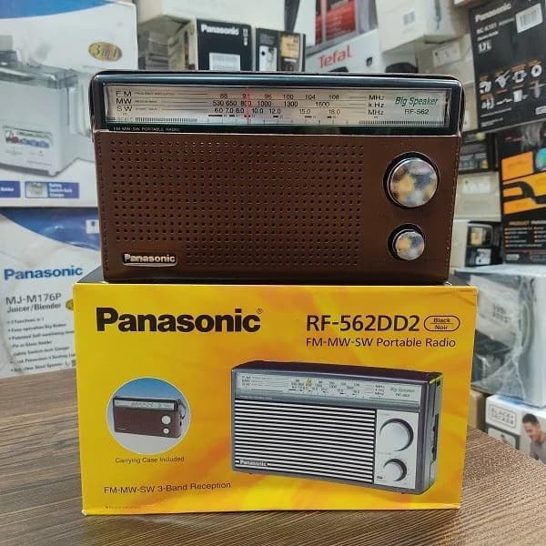 رادیو پاناسونیک RF-562D سه موج FM/MW/SW با بلندگوی 8 سانتی‌متری و کیف حمل | Panasonic — تصویر ۲
