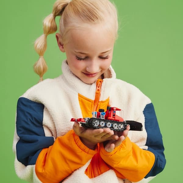 لگو Technic مدل Snow Groomer 42148 — تصویر ۵