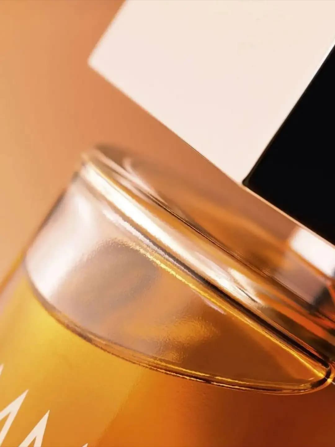 عطر ال هوم ایو سن لورن | L’Homme YSL — تصویر ۴