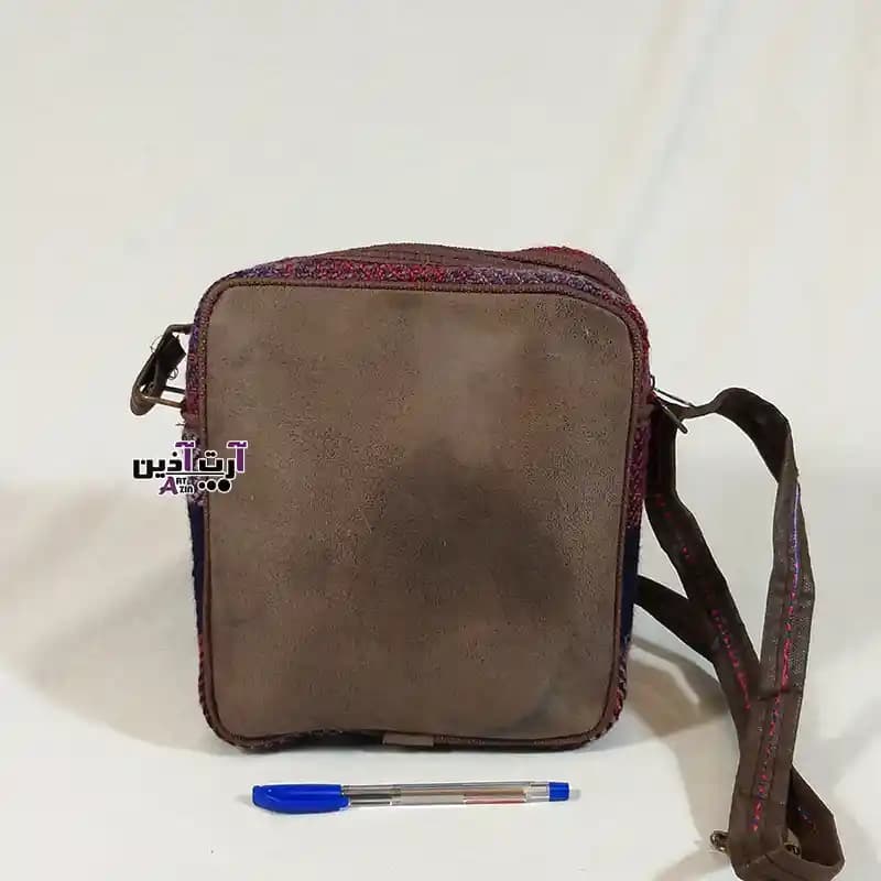 کیف گلیمی جاجیمی دستباف سنتی کوچک دخترانه و زنانه شیک – کد : 4 – 522 — تصویر ۳