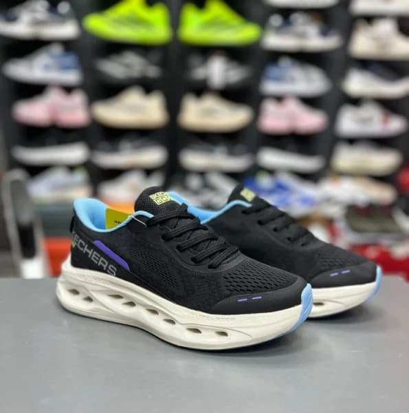 کتونی اسکیچرز اسلیپ Skechers Slip Ins سایز۳۷ الی ۴۰ ساخت ویتنام