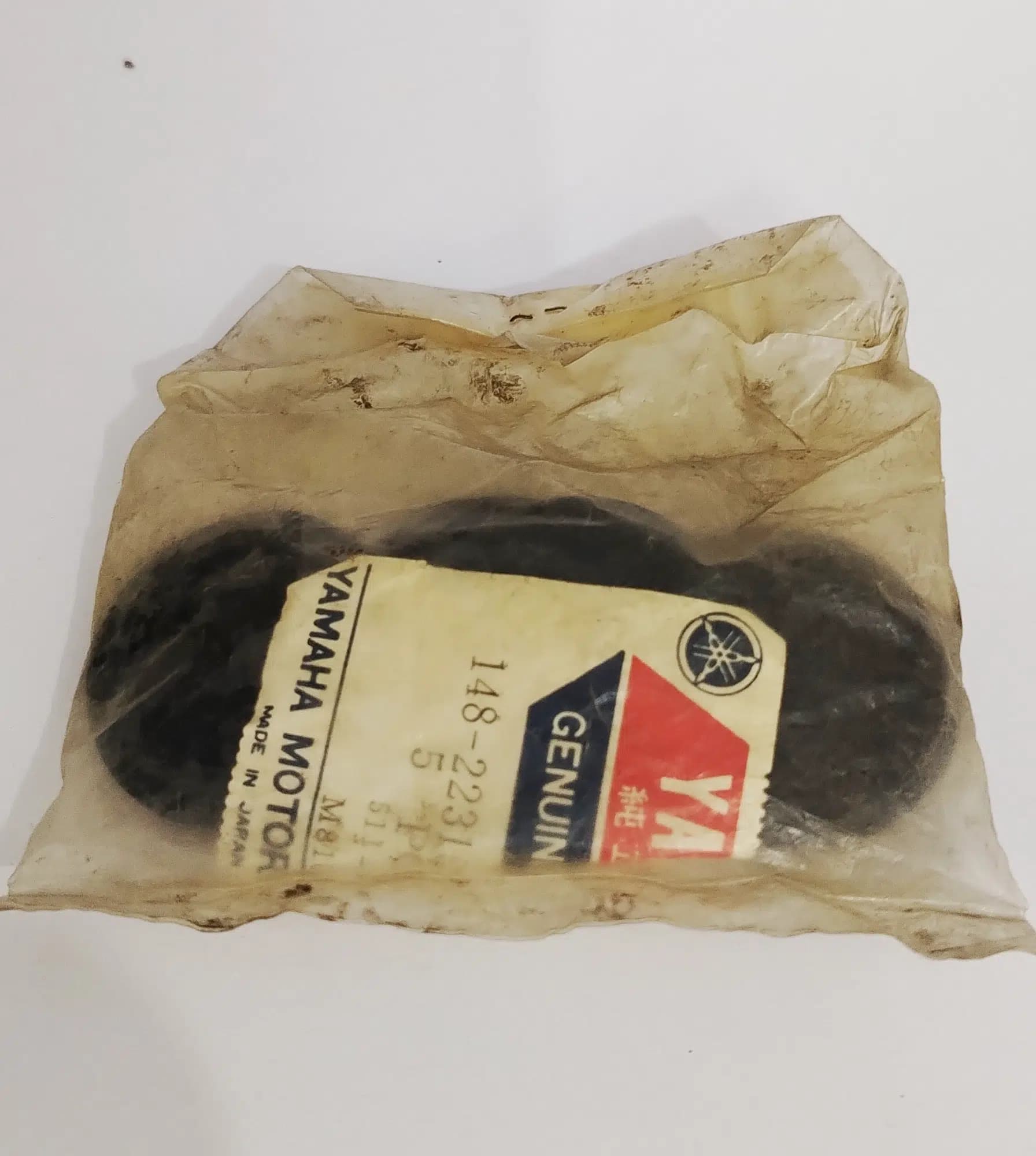 لاستیک قاب زنجیر موتور سیکلت یاماها 100 اصل ژاپن