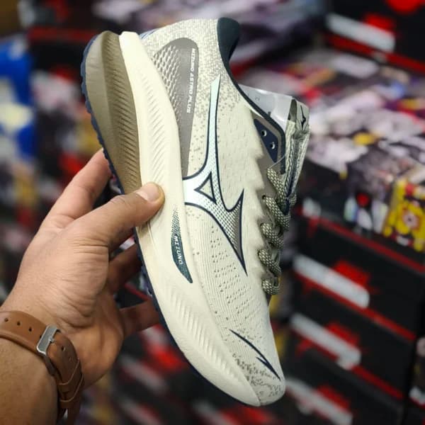کتونی میزانو آسترو پلاس Mizuno astro plus ضمانت ویتنامی و کیفیت سایز ۴۰ الی ۴۵ — تصویر ۸