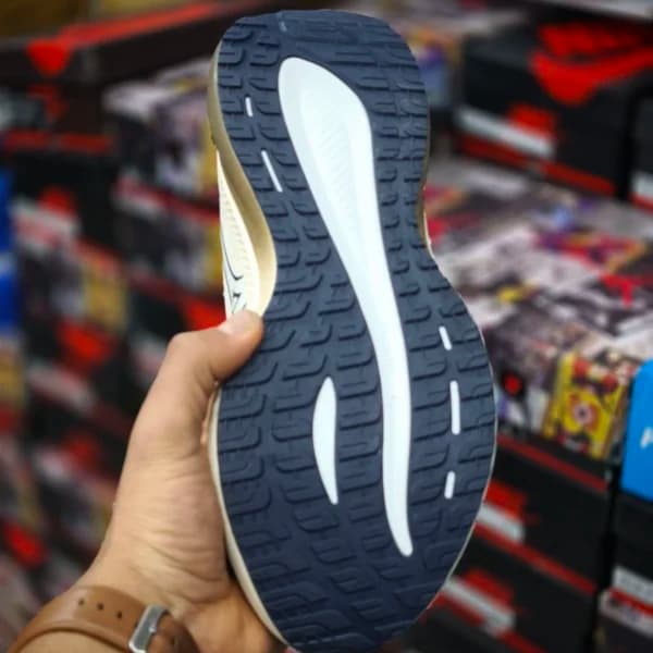 کتونی میزانو آسترو پلاس Mizuno astro plus ضمانت ویتنامی و کیفیت سایز ۴۰ الی ۴۵ — تصویر ۷