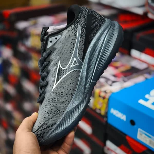 کتونی میزانو آسترو پلاس Mizuno astro plus ضمانت ویتنامی و کیفیت سایز ۴۰ الی ۴۵ — تصویر ۳